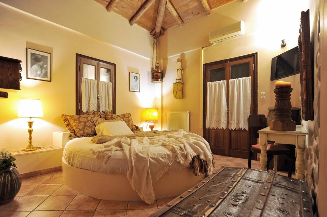 Archontiko Art Hotel Galaxidi Ngoại thất bức ảnh