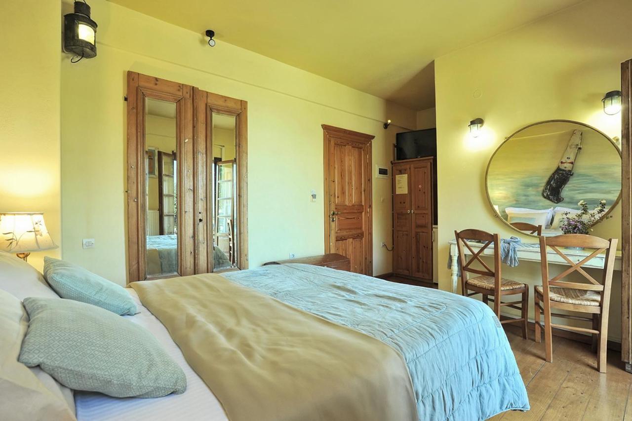 Archontiko Art Hotel Galaxidi Ngoại thất bức ảnh